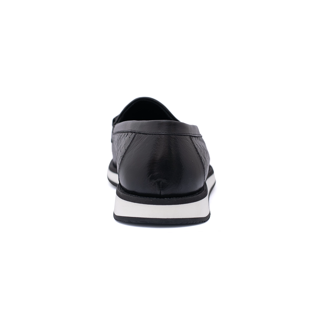 Chic Men’s Italian Leather Loafers